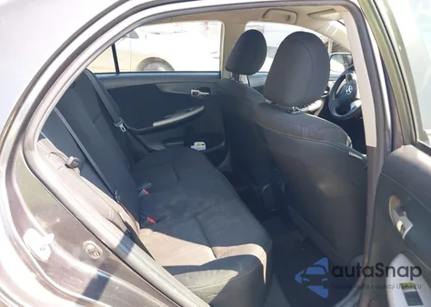 2013 Toyota Corolla S z USA, uszkodzony, nr VIN 2T1BU4EEXDC035083